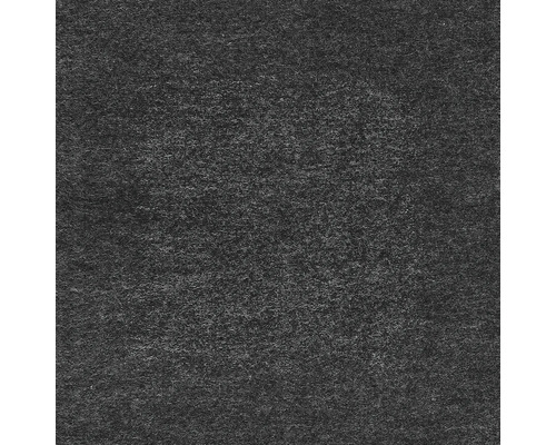 Detailní záběr na tmavě šedou vpichovanou plsť s vláknitou strukturou.