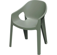Moderní zahradní židle z plastu s područkami a ergonomicky tvarovanou sedací částí.