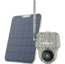 Bezpečnostní kamera Reolink 4K se solárním panelem s maskovacím vzorem pro venkovní použití.