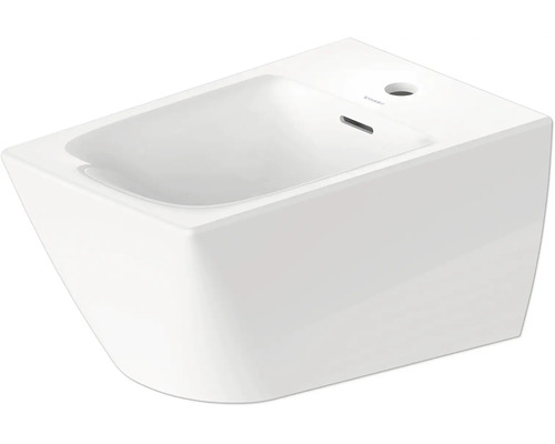 Závěsný keramický bidet v bílé barvě s jedním otvorem pro baterii a přepadem.