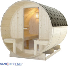 Sudová sauna Sanotechnik ze dřeva s prosklenými dveřmi, vnitřními lavicemi a šindelovou střechou.