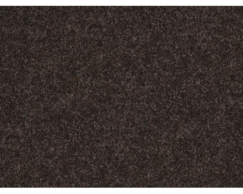 Detailní záběr na tmavý kobercový povrch z vpichované plsti s hrubou vláknitou strukturou.