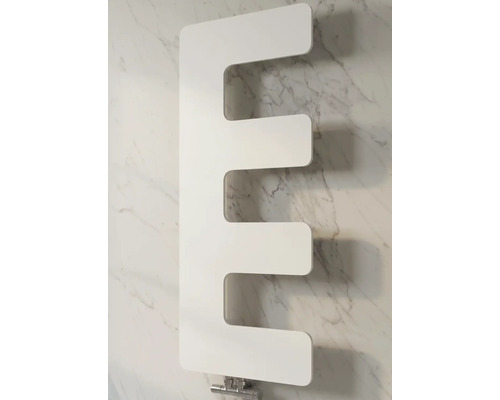 Designové topné těleso Rotheigner 870 x 360 x 62-90 mm připojení 1/2" dole na jedné straně