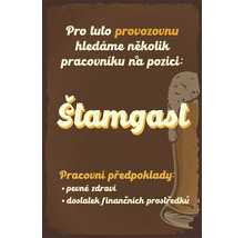 Plakát s humornou nabídkou práce na pozici štamgast, doplněný ilustrací půllitru piva.