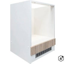 Skříňka na vestavnou troubu z dřevěného materiálu s větrací mřížkou (Image AI modified or generated)