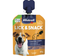 Pochoutka pro psy Vitakraft Lick and Snack s příchutí játrové klobásy v kapsičce o hmotnosti 60 gramů.