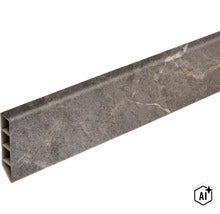 Těsnicí lišta s dekorem kamene pro pracovní desky (Image AI modified or generated)