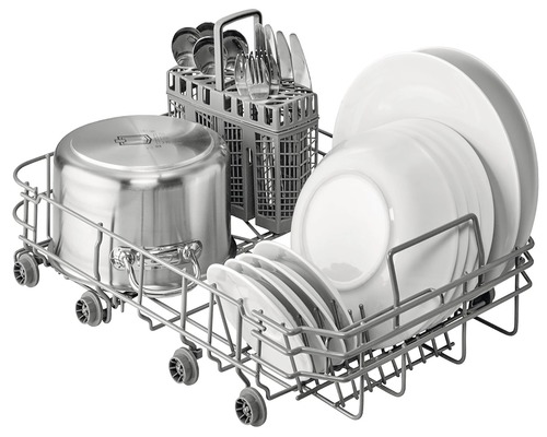 Horní koš myčky s nádobím a příbory