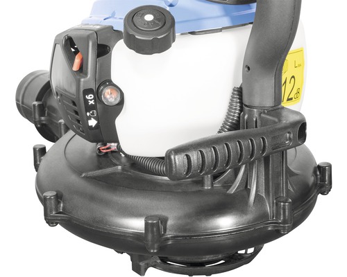 Detailní pohled na foukač listí