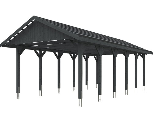 Dřevěný přístřešek pro auto se sedlovou střechou a několika podpěrnými sloupky