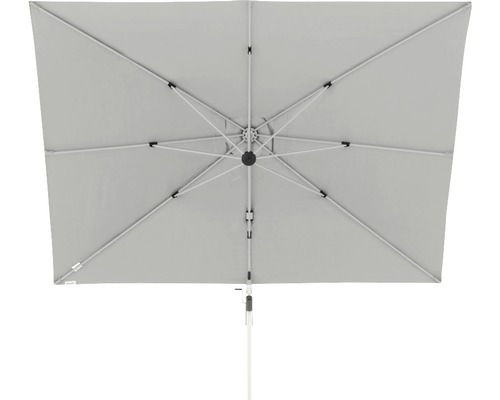 Obdélníkový slunečník viděný zespodu