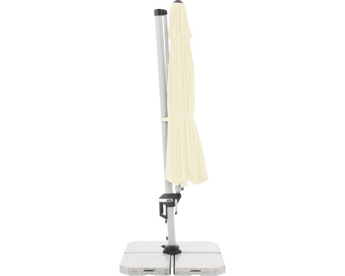 Boční slunečník s betonovým podstavcem