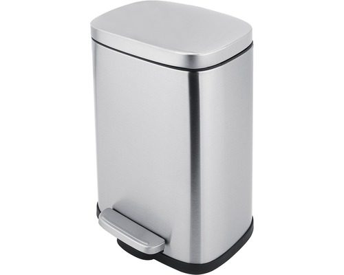 Nerezový pedálový koš