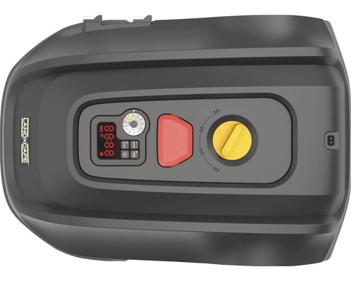 Detail ovládacího panelu robotické sekačky LandXcape