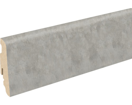 Soklová lišta ve vzhledu betonu