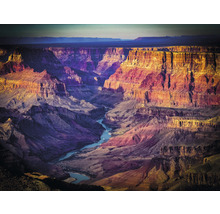 Panoramatický snímek Grand Canyonu s řekou Colorado