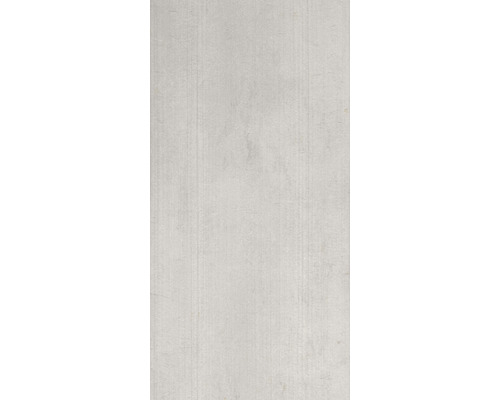 Světlé interiérové dveře s jednoduchým designem