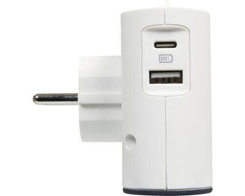 Síťová zástrčka s USB A a USB C konektorem