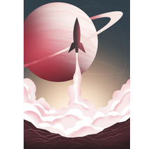 Ilustrace rakety startující před planetou s prstenci