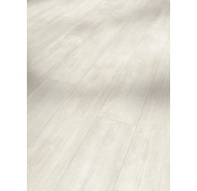 Světlá laminátová podlaha s dřevěným designem