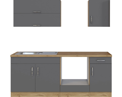 Moderní kuchyňská linka s dřezem, spodními skříňkami a horními skříňkami pro vybavení kuchyně