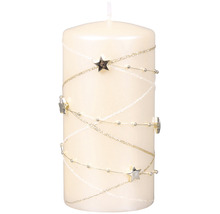 Zdobená válcová svíčka s motivy hvězd