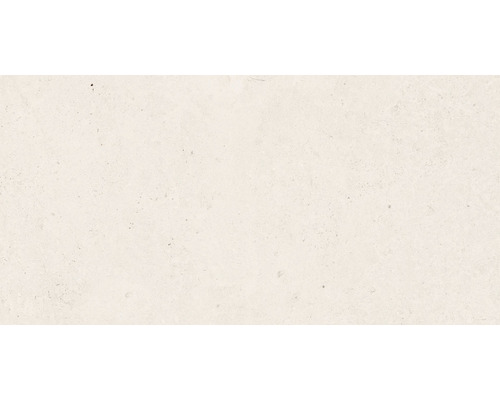 Světlá dlaždice z přírodního kamene s jemnou texturou