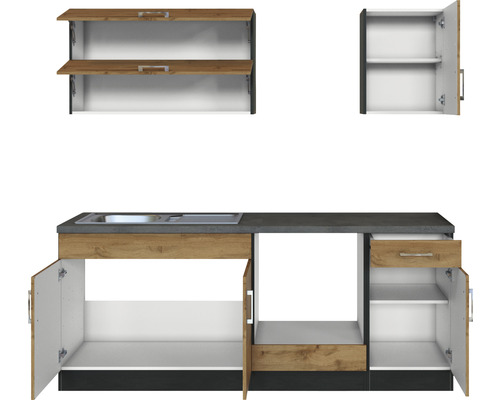 Kuchyňská linka s dřezem a závěsnými skříňkami