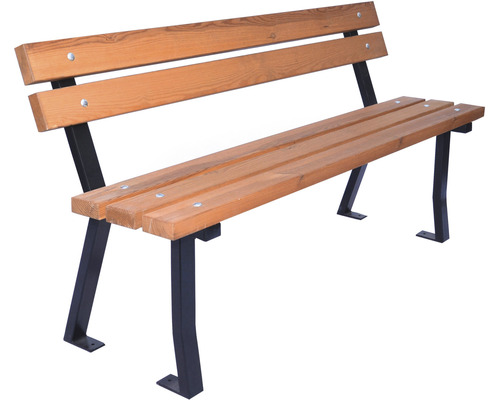 Dřevěná lavička s kovovými nohami pro venkovní použití