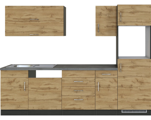 Kuchyňská linka s dřezem, pracovní deskou a skříňkami v dřevěném dekoru