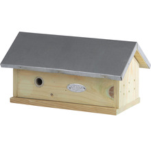 Hmyzí hotel ze dřeva s kovovou střechou