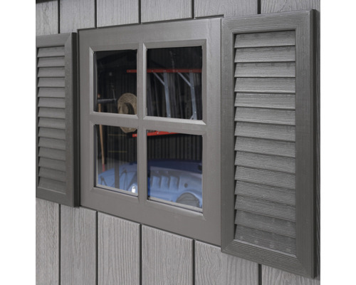 Okno s okenicemi pro zahradní domek