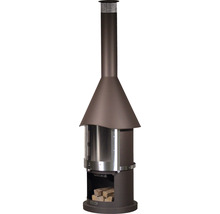 Zahradní krb s dřevem