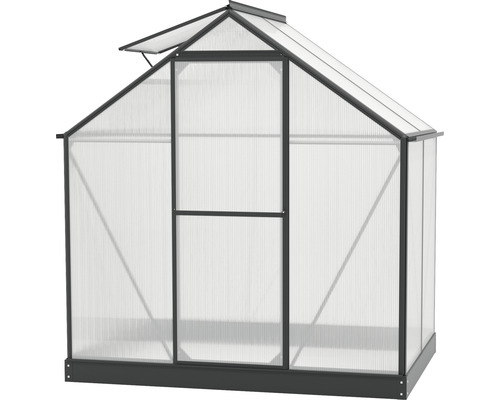 Skleník s polykarbonátovými deskami a střešním oknem