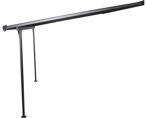 Rám carportu z kovu s podpěrnými sloupky