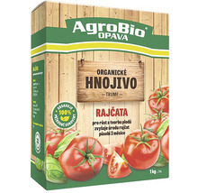 Balení organického hnojiva na rajčata AgroBio Opava