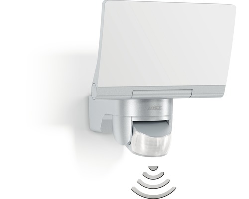 Venkovní reflektor s pohybovým senzorem pro montáž na stěnu