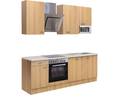 Kuchyňská linka s horními skříňkami, digestoří, sporákem, dřezem a mikrovlnnou troubou