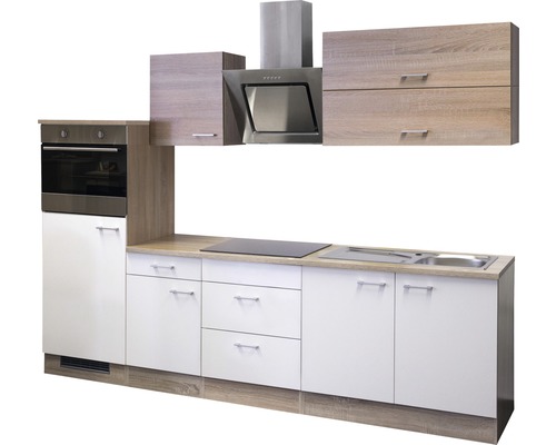 Moderní kuchyně s elektrickými spotřebiči, dřezem a odsavačem par