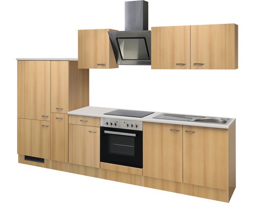 Kuchyňská linka s horními a spodními skříňkami, digestoří, dřezem a sporákem