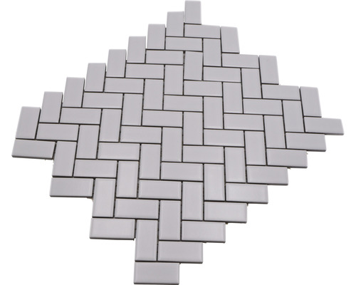 Mozaiková dlaždice ve vzoru rybí kosti