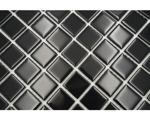 Mozaikové dlaždice s kosočtvercovými kameny