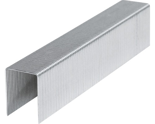 Detailní záběr sponek do sešívačky