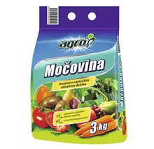 Balení močovinového hnojiva s dekorací zeleniny a hmotností náplně 3 kilogramy