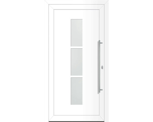 Bílé vchodové dveře se třemi skleněnými výplněmi a nerezovou klikou