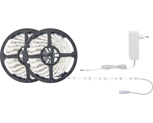 LED pásek na cívce s napájecím zdrojem