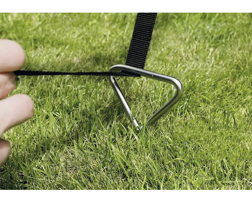 Kolík pro upevnění stanu v trávníku