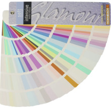 Vějíř barev s různými odstíny barev na stěny pro výběr.