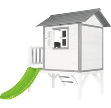 Dřevěný hrací domek se skluzavkou a oknem