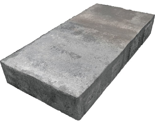 Šedá dlažební kostka